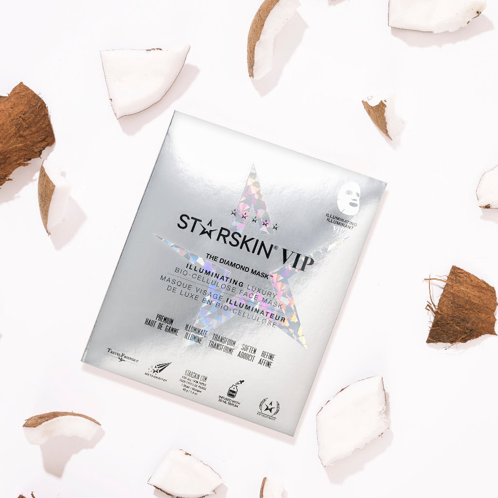 Packaging of Starskin VIP The Diamond Mask in between Coconut parts