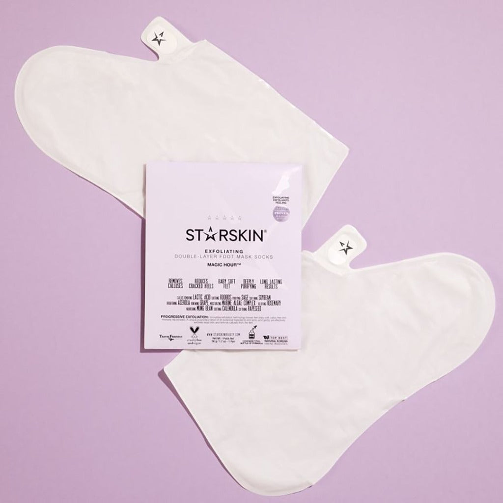 Atmospheric image of a lilac background with a STARSKIN Magic Hour packaging and the STARSKIN Magic Hour foot socks
